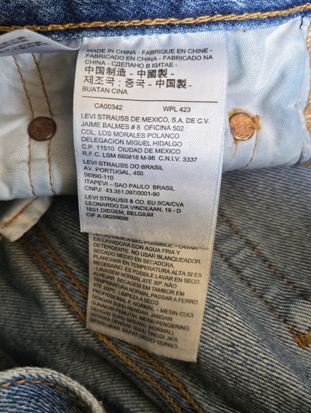 Levi's 501 Rose Embroidered Straight Leg Distressed Ankle Jeans size 27x26 - Picture 6 of 8